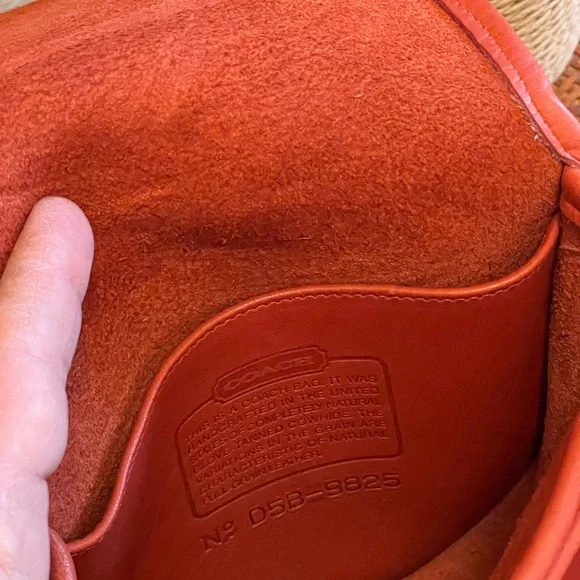 Vintage Coach 9825 Mini Bag in Red🧱 - Picture 6 of 12